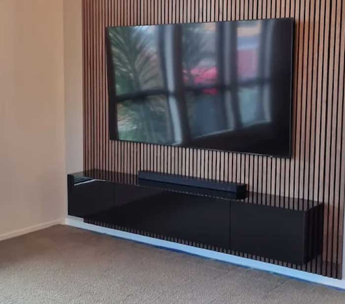 TV unit size guide with decoration